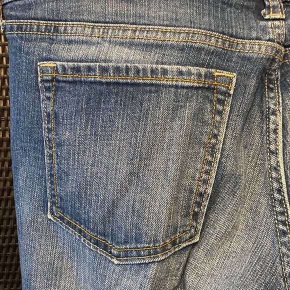 Gap Premium Skinny Jean Color Distressed - Picture 3 of 8